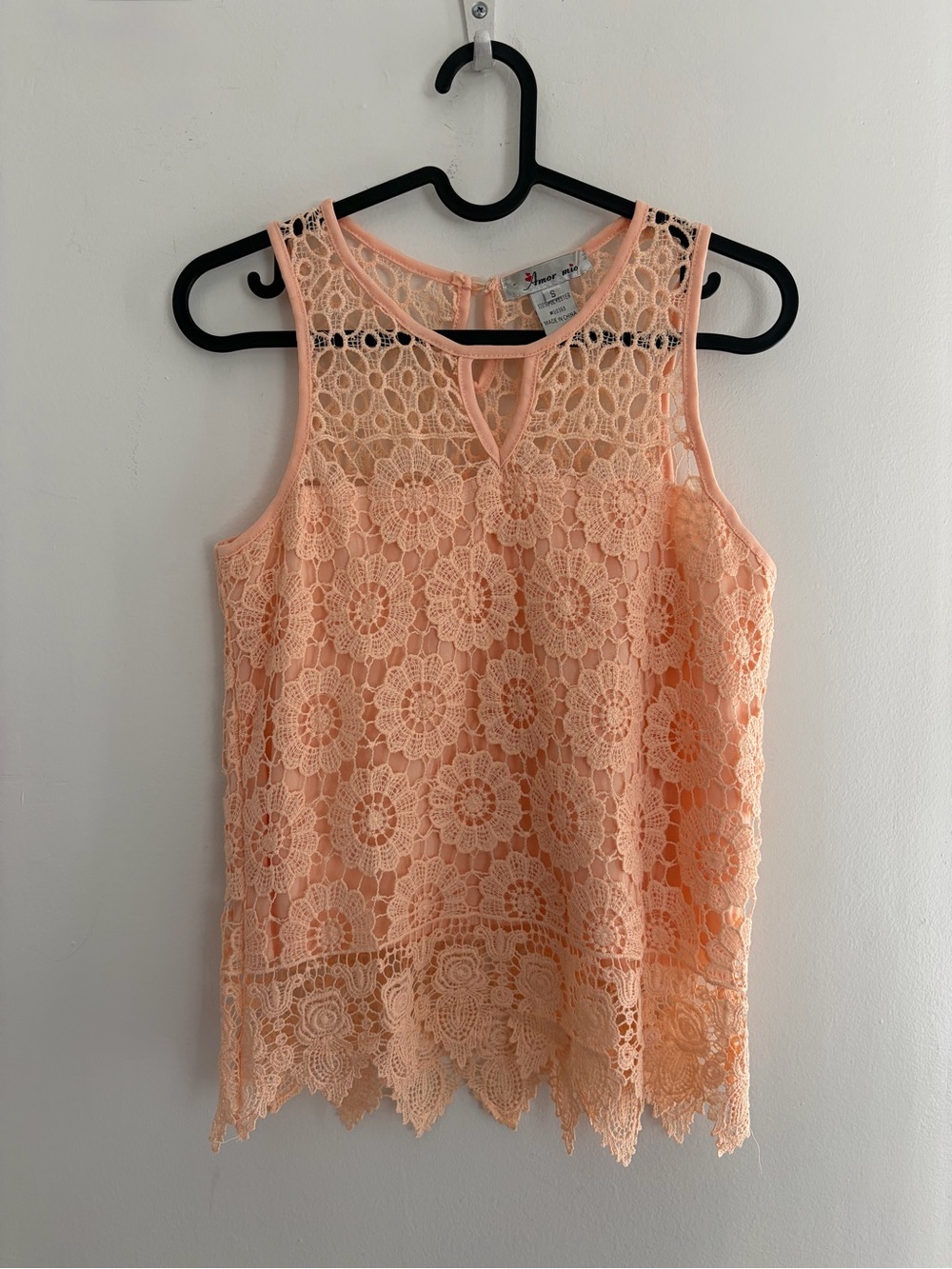 Xhilaration Peach Floral Lace Camisole